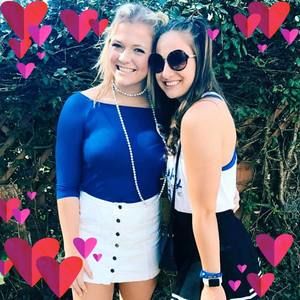 Meet your Posher, Brooke